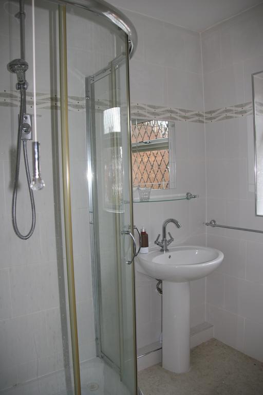 Mere Cottage B & B Alsager Δωμάτιο φωτογραφία
